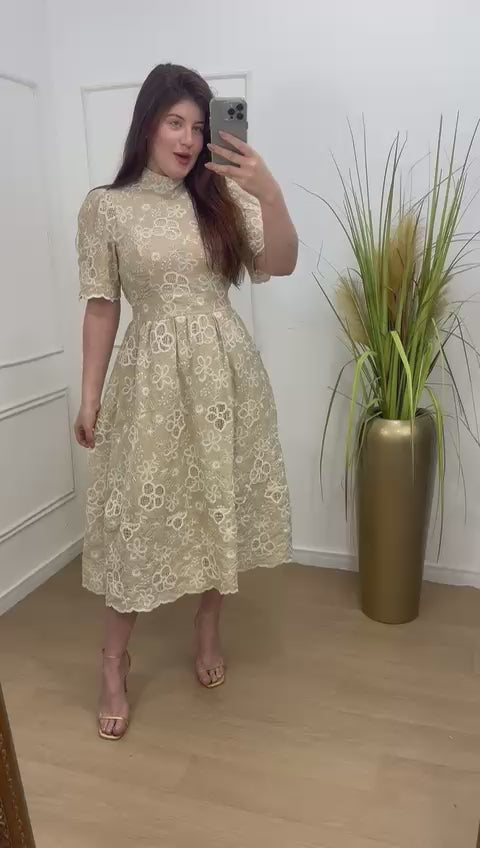 Vestido Realeza