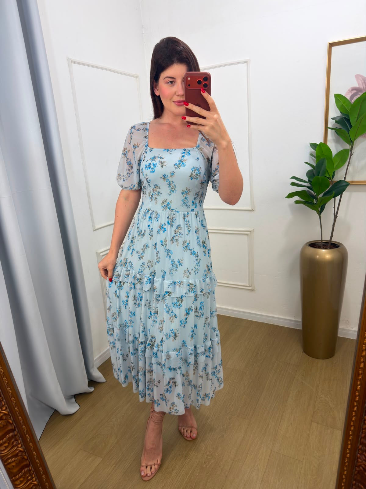 Vestido Cassiane manga curta