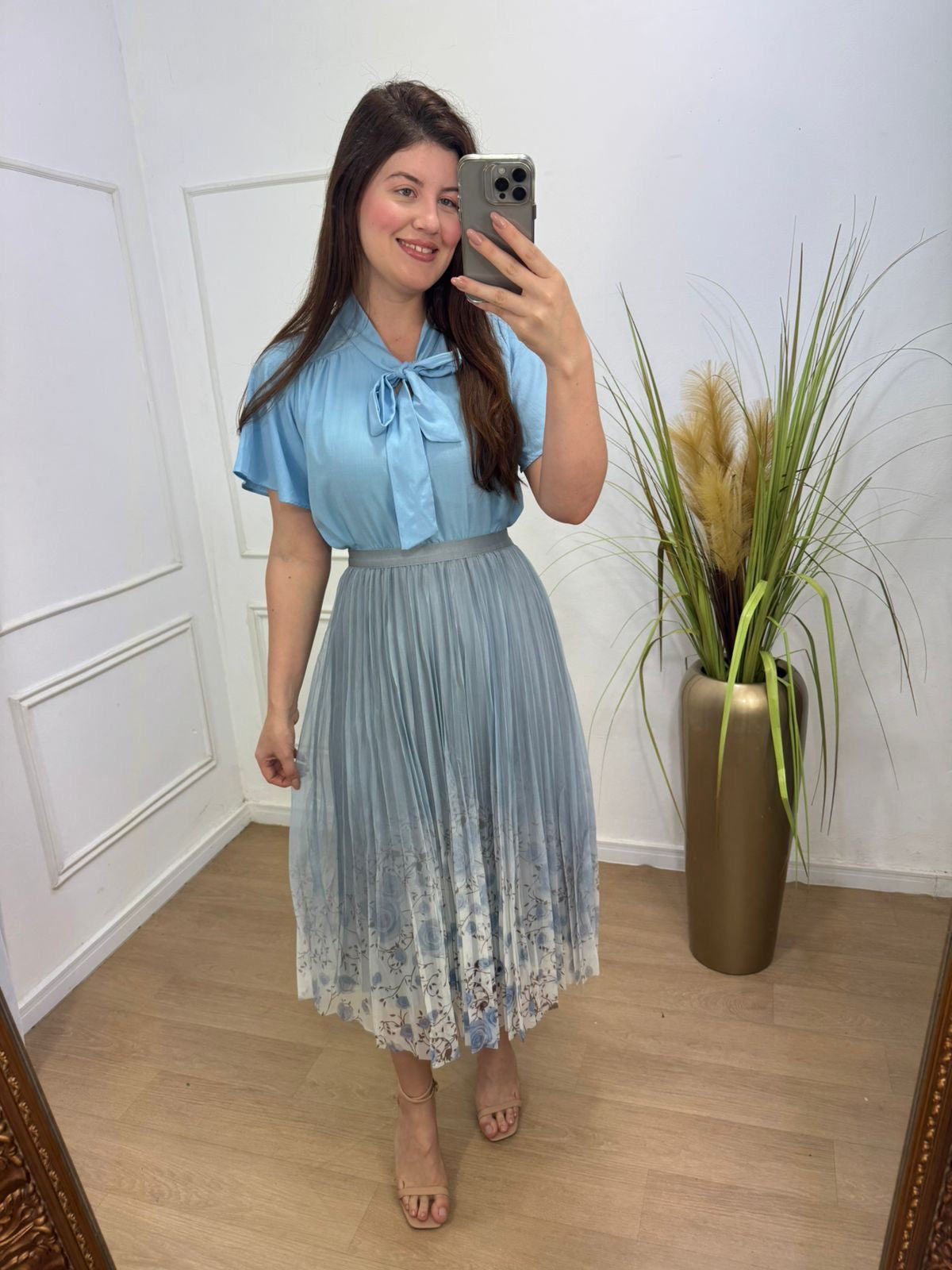 Saia flores encantada