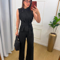 CONJUNTO KARLA