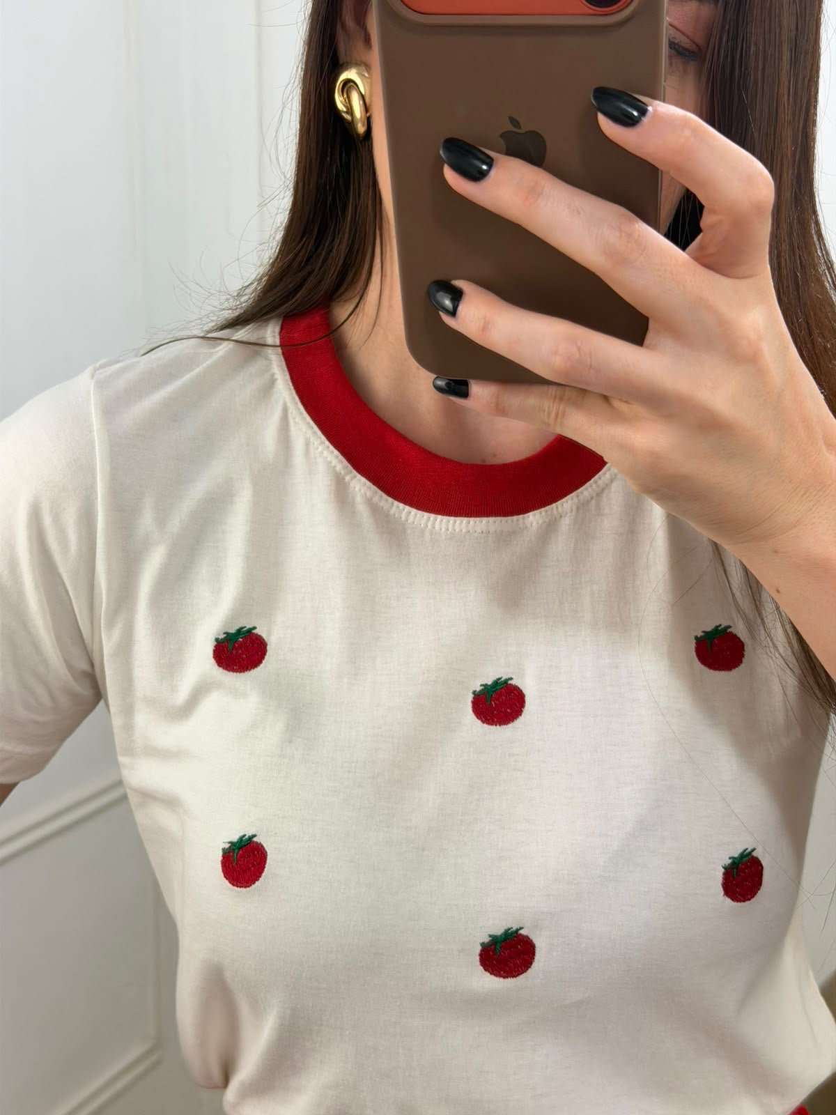 Camiseta bordada